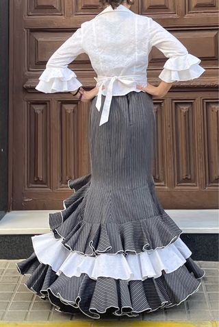 Vestido Flamenca Campero CON DOS CHALECOS T 3840