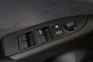 Mazda CX-3 1.8 Skyactiv-D Zenith