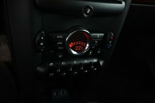 MINI Cooper Cooper D