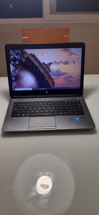 Portátil HP Pro intel core i3-6780 como nuevo 