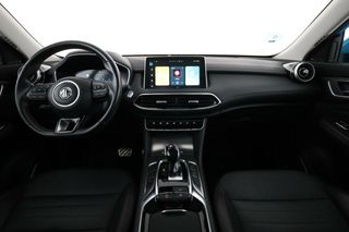MG HS 1.5 Luxury