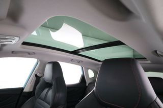 MG HS 1.5 Luxury