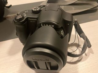 CAMARA DE FOTOS PANASONIC.

