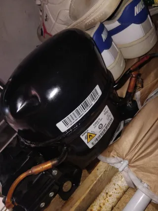 Motor Nevera Negro