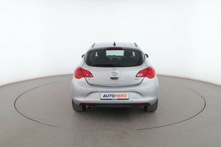 Opel Astra 2.0 CDTI Selective