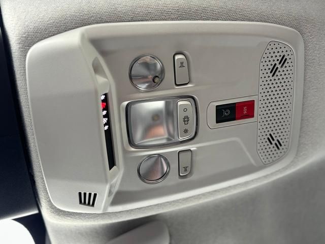 Citroen ë-C4 Electrico 50kWh C-Series 100 kW (136 CV)