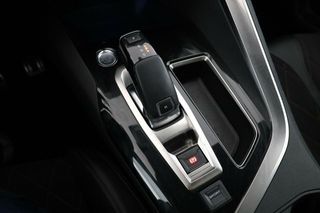 Peugeot 3008 2.0 Blue-HDi GT