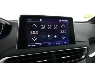 Peugeot 3008 2.0 Blue-HDi GT