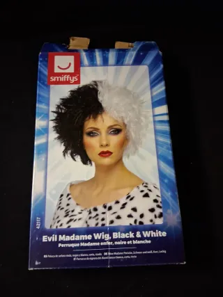 Peluca Smiffy's Madame Negra y Blanca