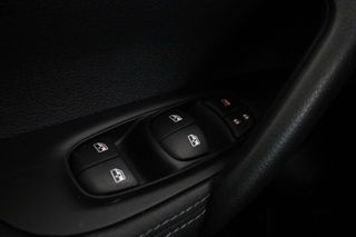 Nissan Qashqai 1.3 DIG-T N-Connecta