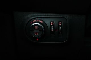 Opel Corsa 1.4 120 Aniversario