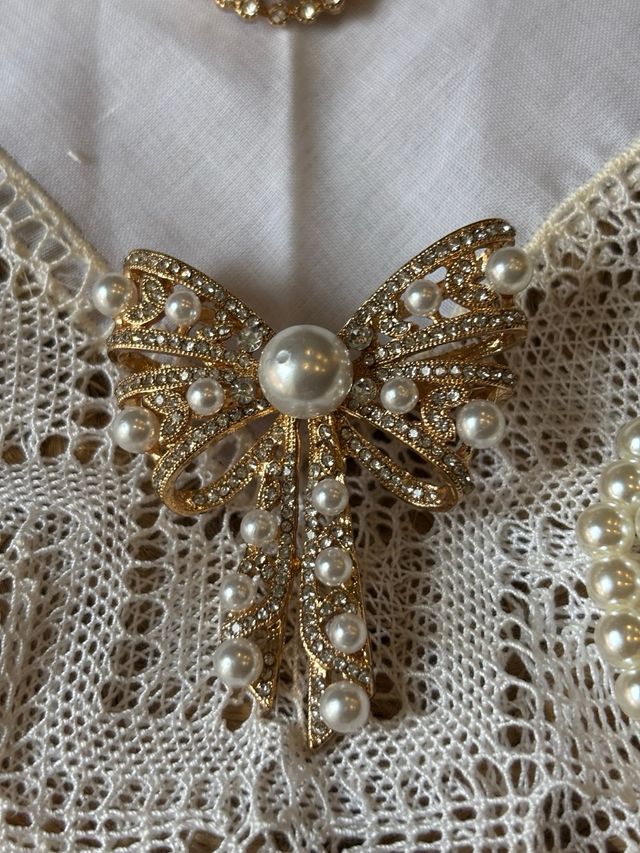 Aderezo Fallera dorado con pulsera y broche