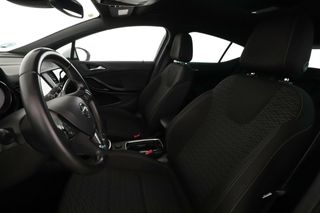 Opel Astra 1.4 SIDI Turbo Dynamic