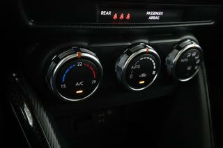 Mazda 2 Black Tech Edition