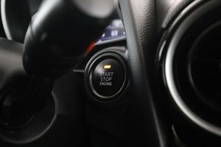 Mazda 2 Black Tech Edition