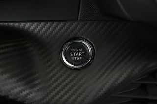 Peugeot 2008 1.5 Blue-HDi GT Line