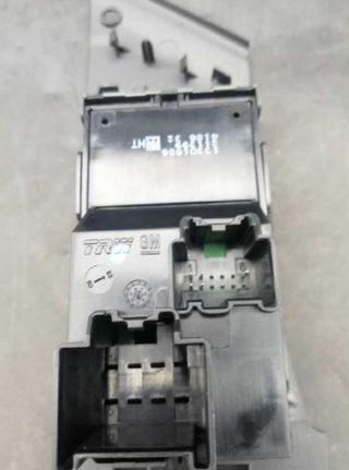 Mando elevalunas opel 13301886 astra j lim. 238726