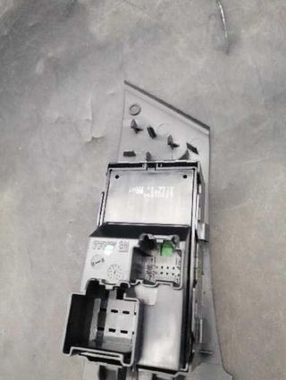 Mando elevalunas opel 13301886 astra j lim. 238726