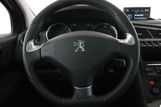 Peugeot 3008 1.6 HDi Allure