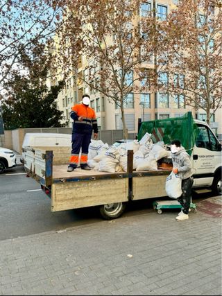 Recogida  y limpieza de toda clase de inmuebles