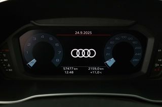 Audi Q3 35 TFSI ACT S line MHEV
