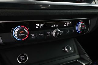 Audi Q3 35 TFSI ACT S line MHEV