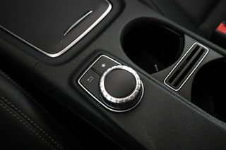 Mercedes CLA 180