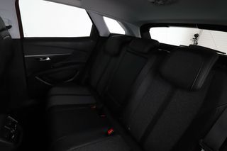 Peugeot 3008 1.5 Blue-HDi Allure