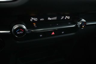 Mazda CX-30 2.0 Skyactiv-G Mild-Hybrid Evolution 2WD