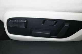 Mazda 6 2.5 Zenith White Sky Auto