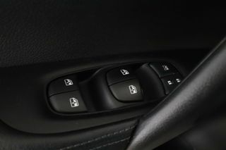 Nissan Qashqai 1.3 DIG-T N-Connecta