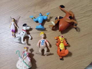 Lote de 7 figuras de colección