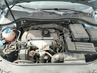 Guantera volkswagen passat berlina advance 265999