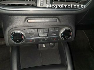 Ford Focus 1.5 Ecoblue 88kW Vignale Sportbr.