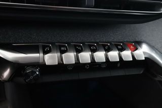 Peugeot 3008 1.2 PureTech Crossway