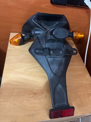 Porta matrícula moto Versys 650 2007