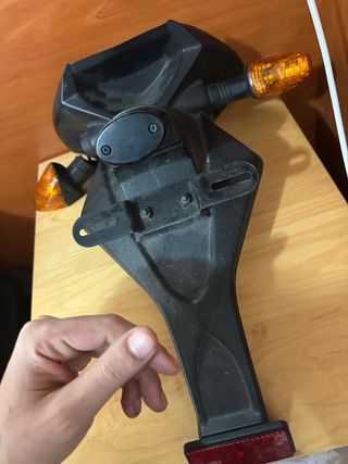 Porta matrícula moto Versys 650 2007