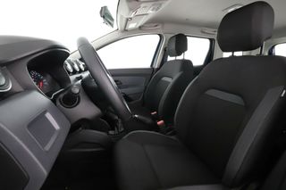 Dacia Duster 1.6 SCe Essential