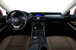 Lexus IS 300h Executive Line