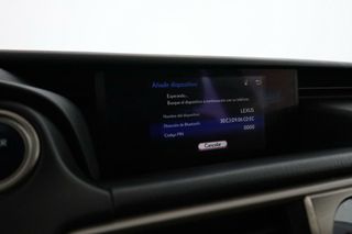 Lexus IS 300h Executive Line