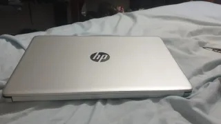 Ordenador portátil HP 14 Plata