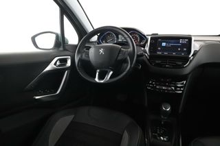 Peugeot 2008 1.2 PureTech Allure