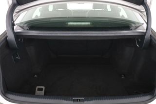 Lexus IS 300h F SPORT