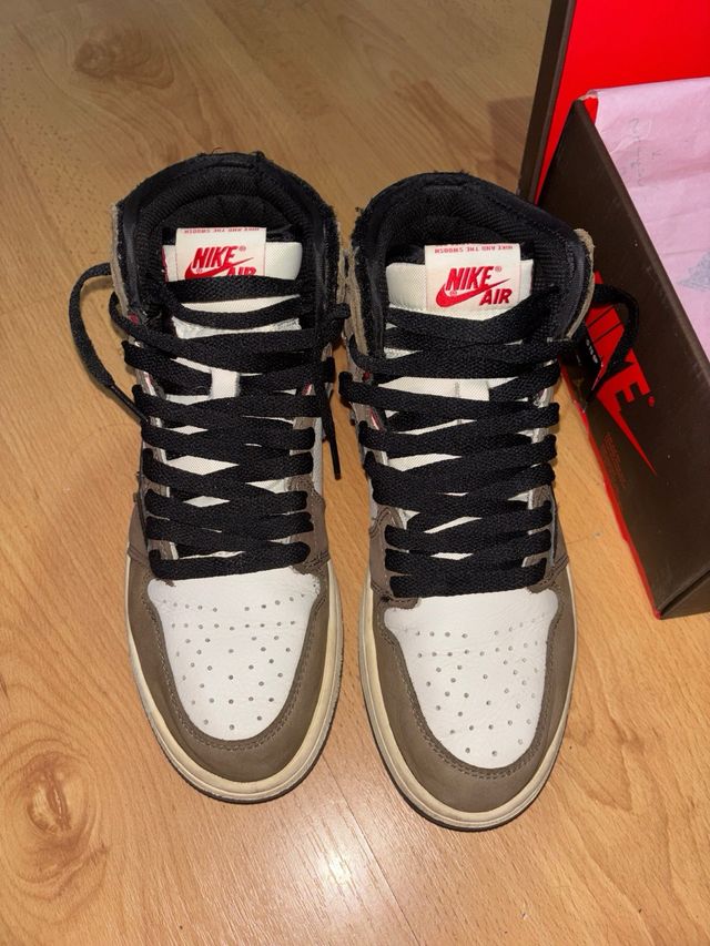 Jordan 1 Travis Scott Talla 41