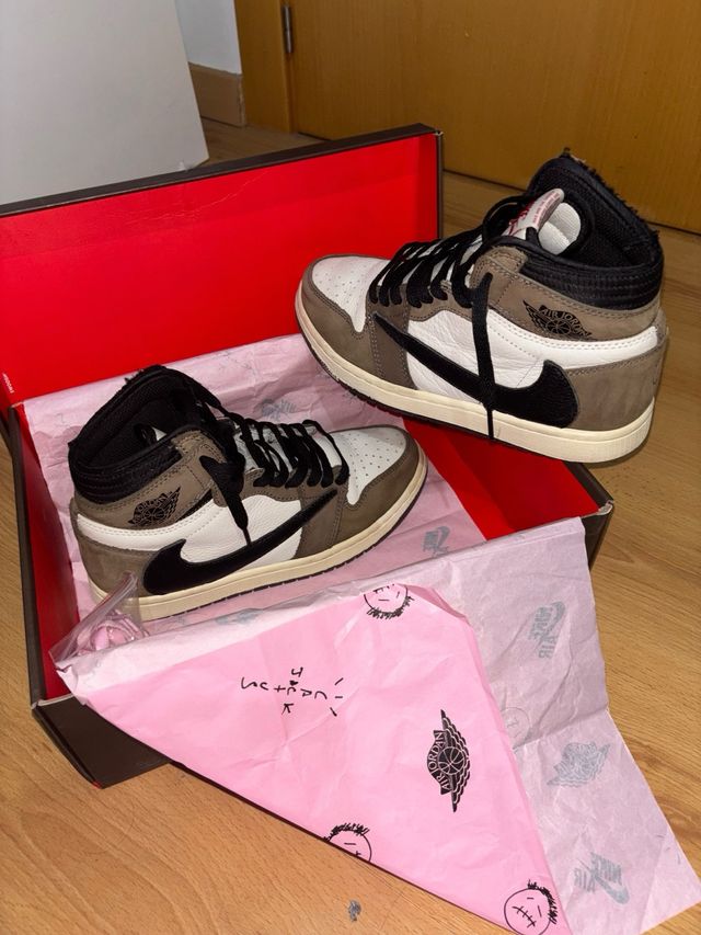 Jordan 1 Travis Scott Talla 41