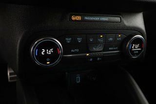 Ford Focus 1.0 EcoBoost Mild-Hybrid ST-Line