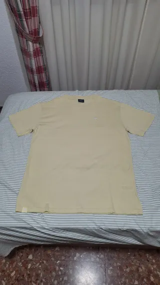 Camiseta Hélas
