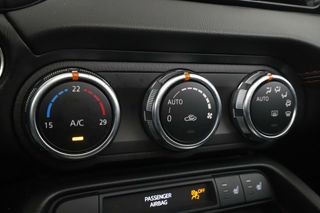 Mazda MX-5 2.0 Zenith