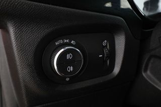Opel Corsa 1.2 Turbo Elegance