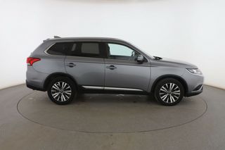 Mitsubishi Outlander 2.0 MIVEC Motion 2WD